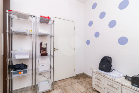 Casa à venda com 3 quartos, sendo 1 suíte,  em Chácara Monte Alegre, São Paulo, SP