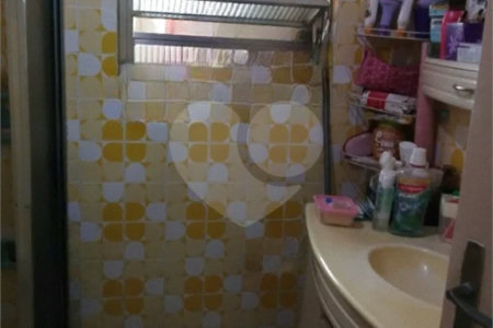 Apartamento com 83m² , 2 dormitórios , 2 vagas , à venda no bairro Cerâmica em São Caetano do Sul.
