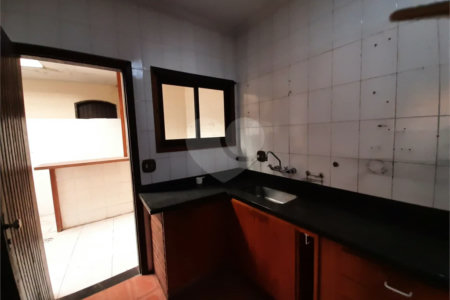 Sobrado á venda -Vila Guarani
