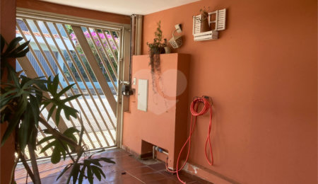 Casa à venda com 5 quartos, sendo 1 suíte,  no Centro, São Carlos, SP
