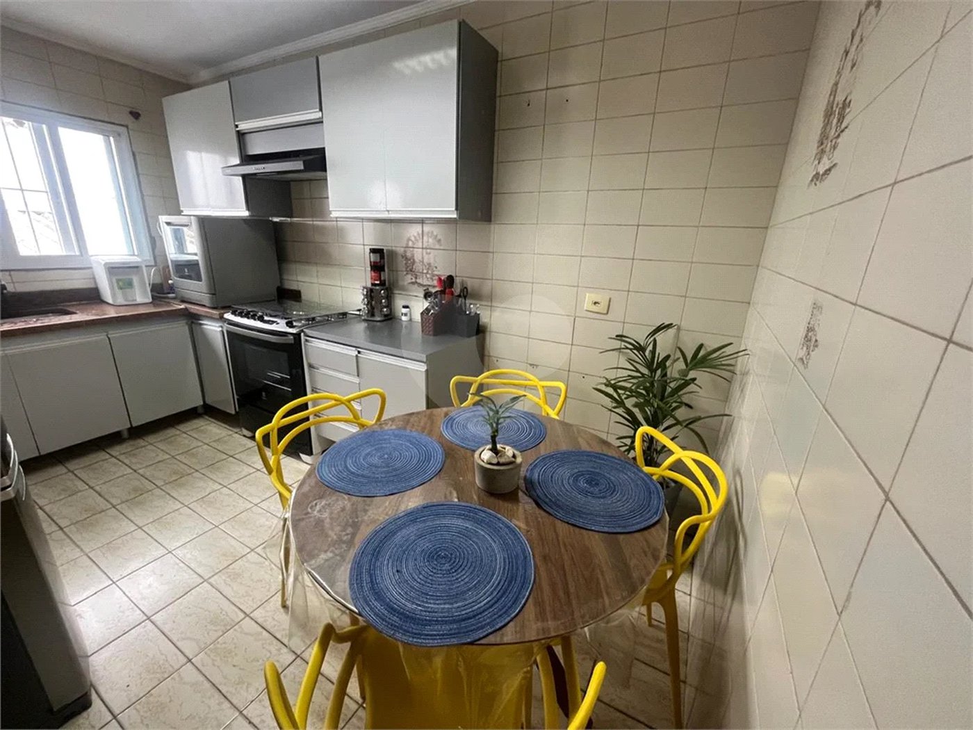 **SOBRADO À VENDA | 3 DORMITÓRIOS | 3 VAGAS | 147m² | PONTE GRANDE – GUARULHOS**
