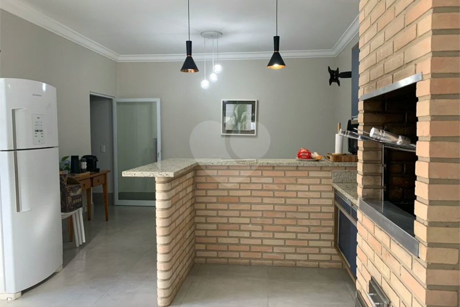 Linda Casa à Venda no Bairro Santa Rosa, na cidade de Piracicaba-SP.