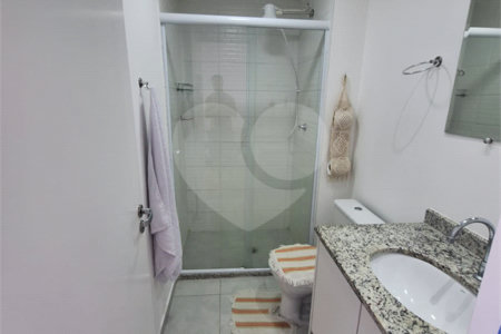 Apartamento na Região do Brás à 8 Minutos do Metrô com 2 Dormitórios e Lazer no Condomínio