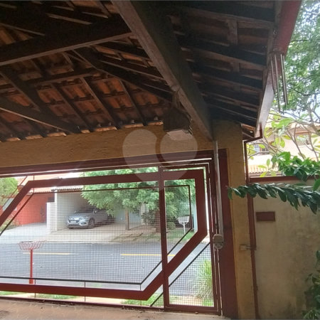 Excelente sobrado para venda no residencial Parati