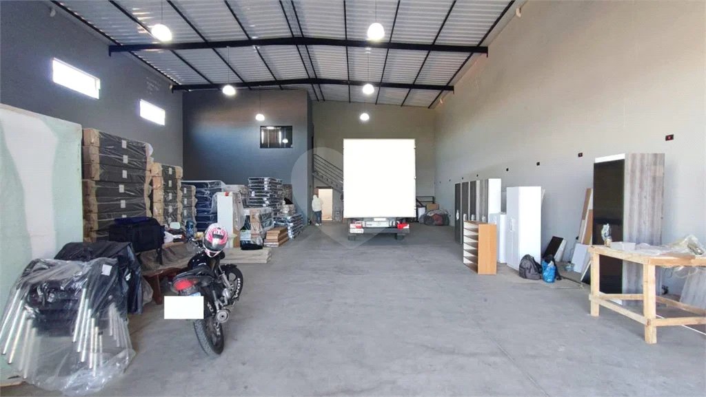 Galpão comercial para alugar em Piracicaba - SP.