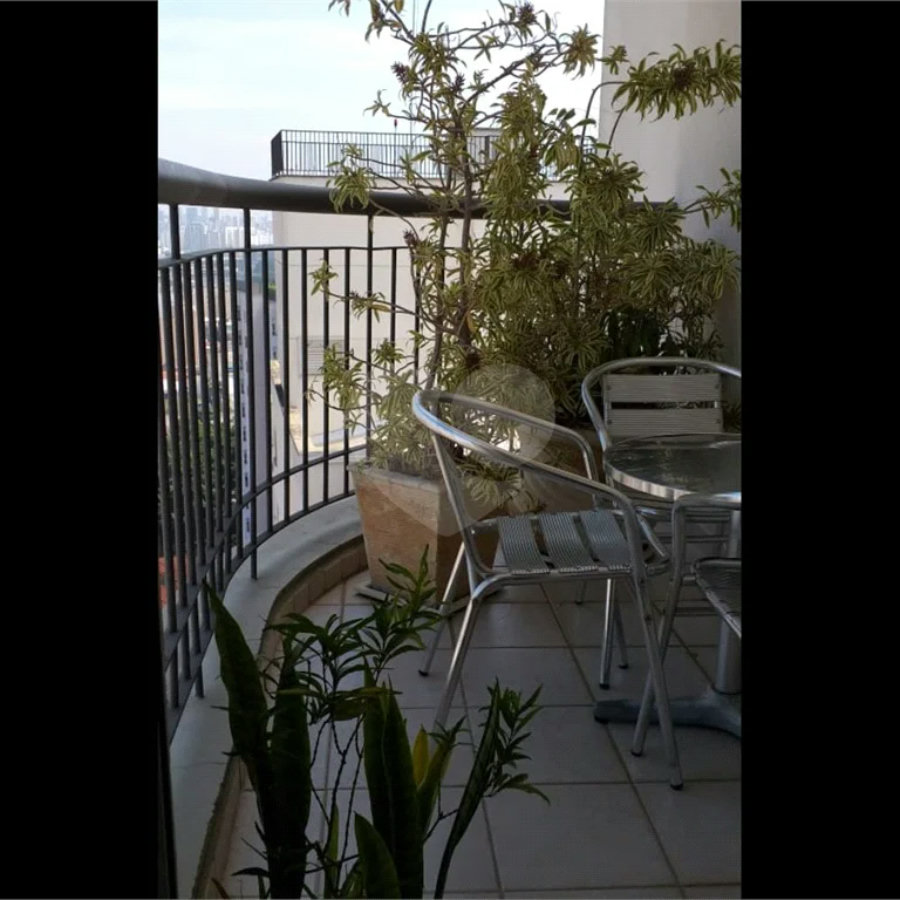 Apartamento a venda na Mooca