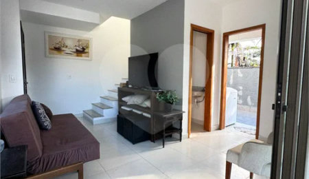 Casa à venda com 2 suítes em Indaiá, Bertioga, SP
