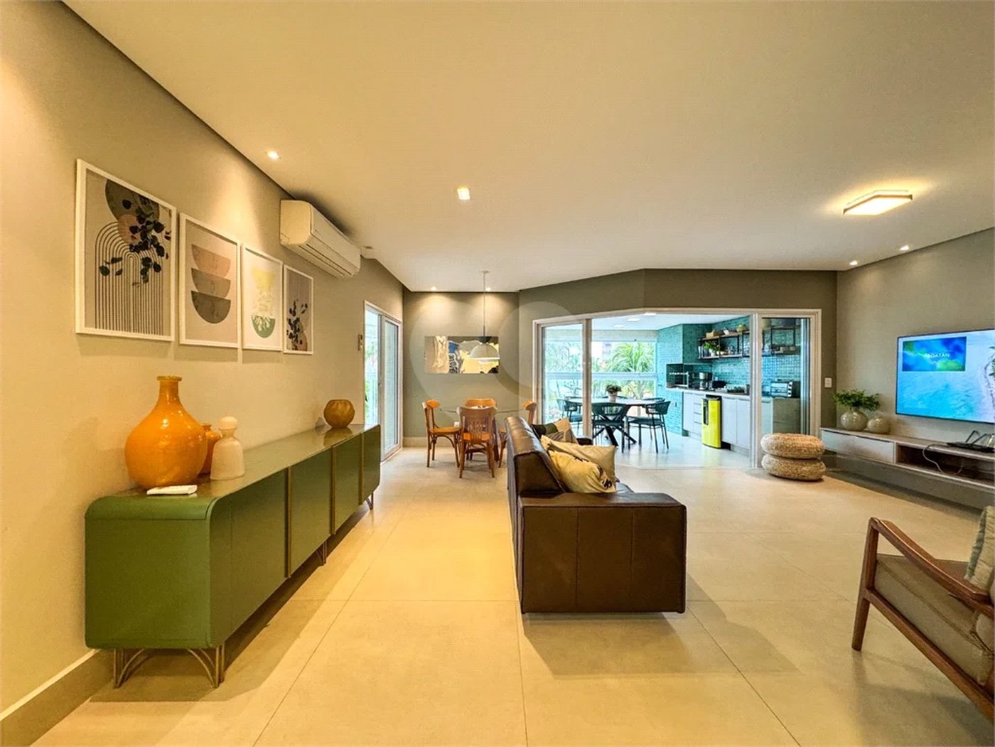 Apartamento à venda com 3 suítes em Riviera de São Lourenço, Bertioga, SP