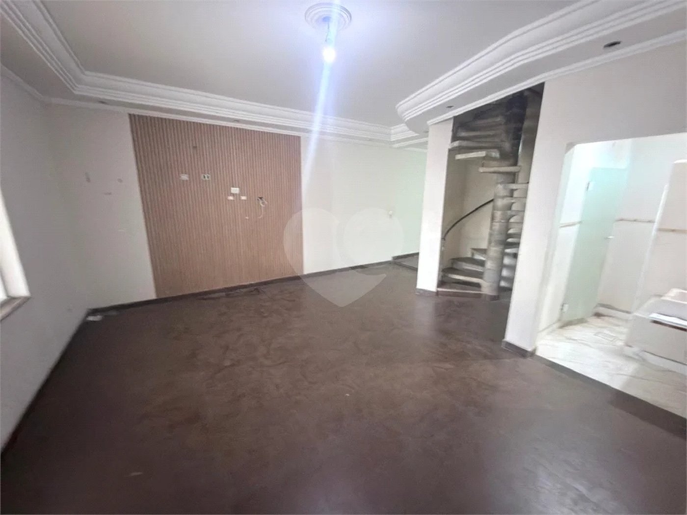 Casa Completa à Venda ou para Locação no Bairro Caxambu– Conforto e Sofisticação!