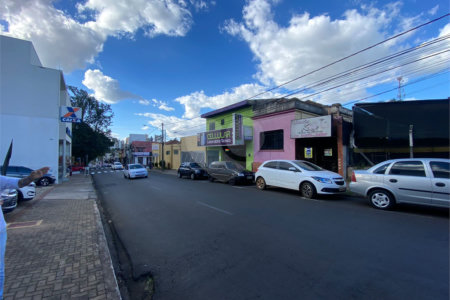 Casa térrea no Centro