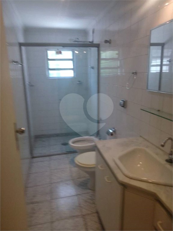 Sobrado com 150 m², 3 quartos e 2 vagas