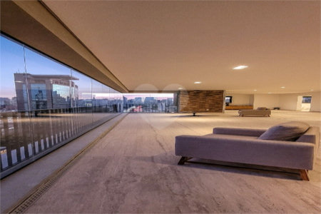Apartamento à venda com 3 suítes em Vila Nova Conceição, São Paulo, SP