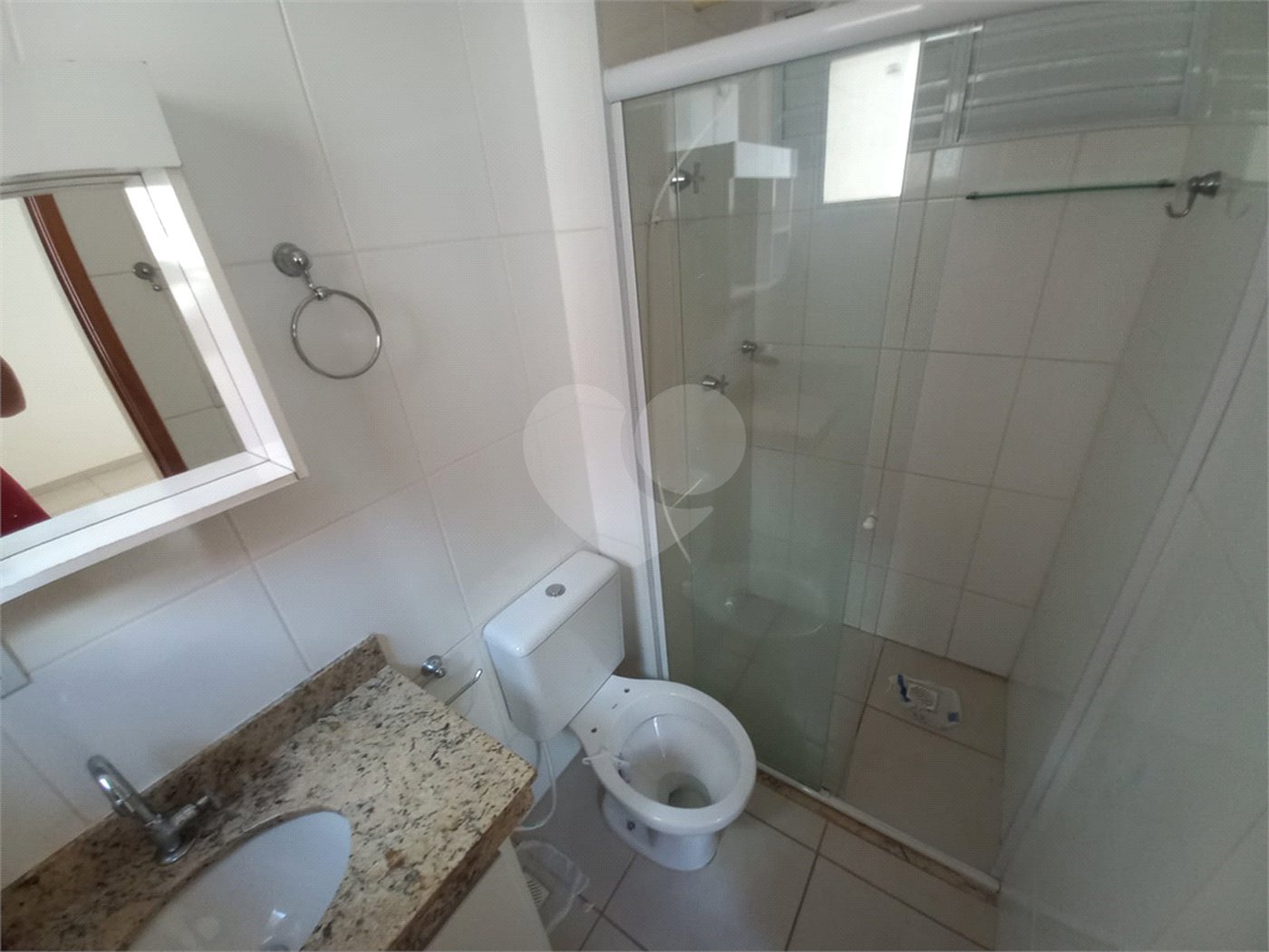 Apartamento no Condomínio Veneza