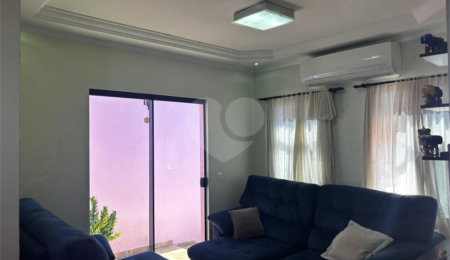 Casa à venda com 3 quartos, sendo 1 suíte,  em Residencial Itamarati, São Carlos, SP