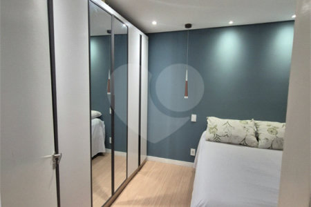 Casa em condomínio , com 72m² , 2 dormitórios , 1 vaga , à venda no bairro da Penha.