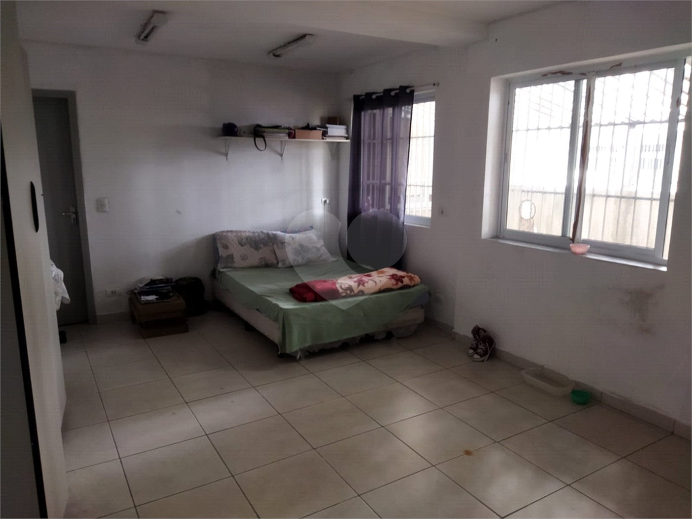 Vende Sobrado com 180m² - Vila Santa Catarina