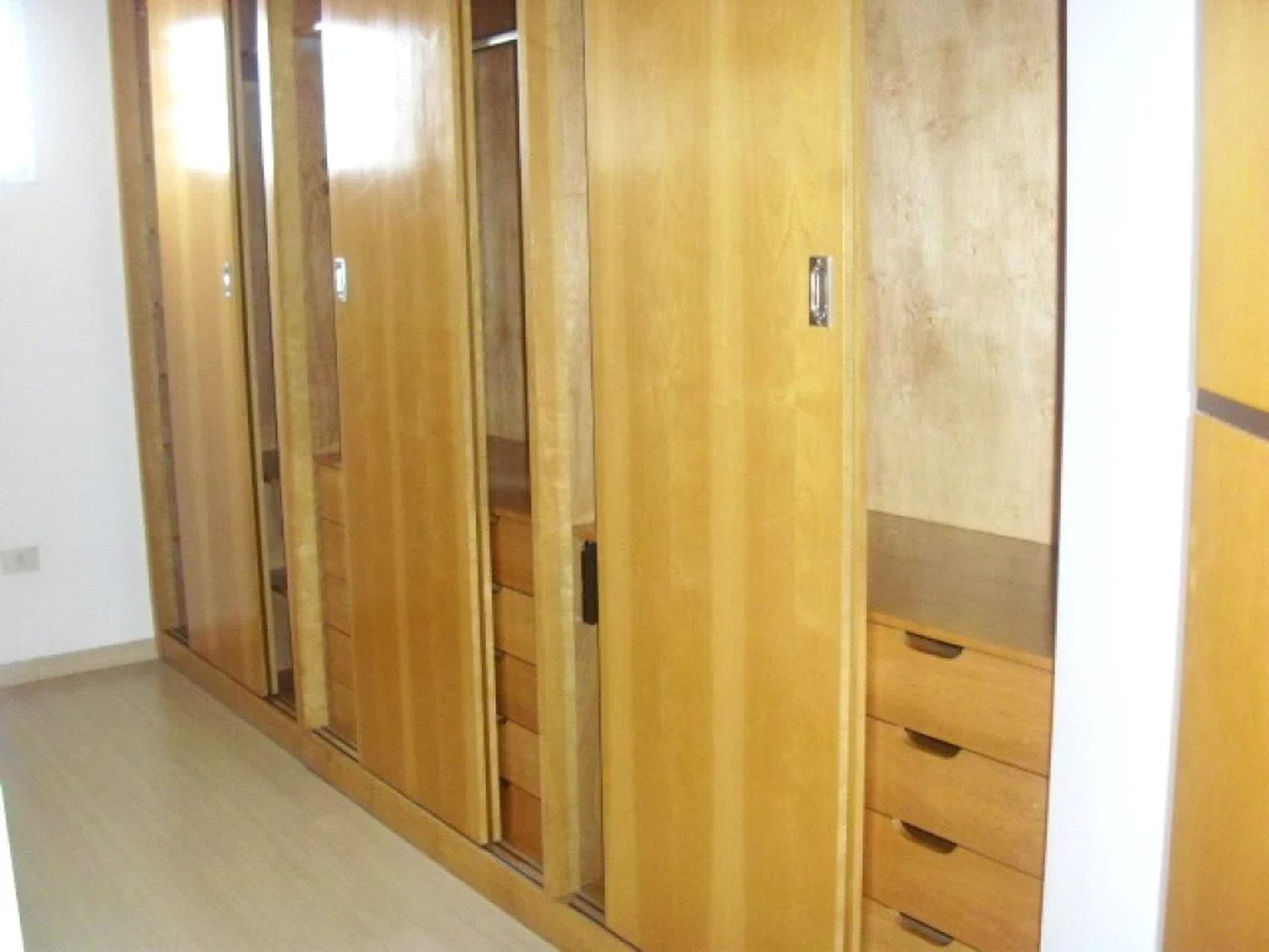 Casa à venda com 3 suítes em Adalgisa, Osasco, SP