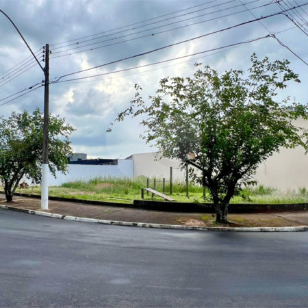 Lote à venda no Residencial Samambaia