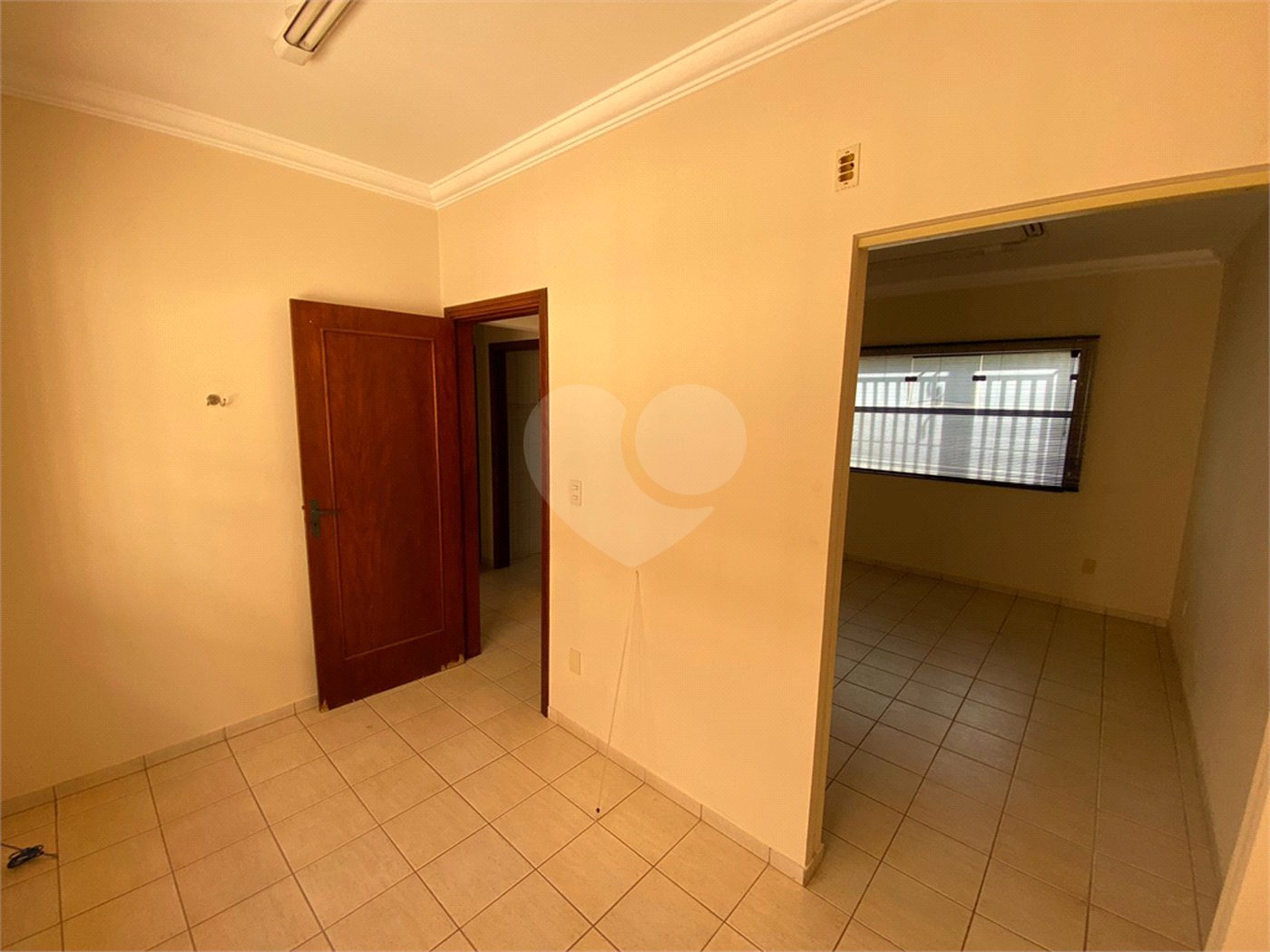 Casa comercial a venda perto da Santa Casa