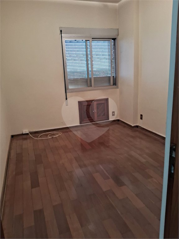 Apartamento para venda no Ed. Winston Monteiro Ricetti