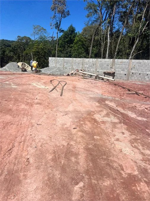 Terreno à venda no condomínio Alpes da Cantareira, Mairiporã - SP