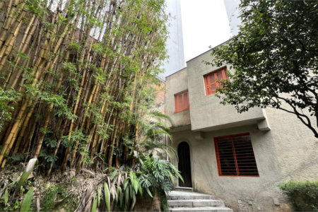 Casa de Vila Tombada 2 dormitórios/ 2 banheiros/ 1 vaga em Higienópolis