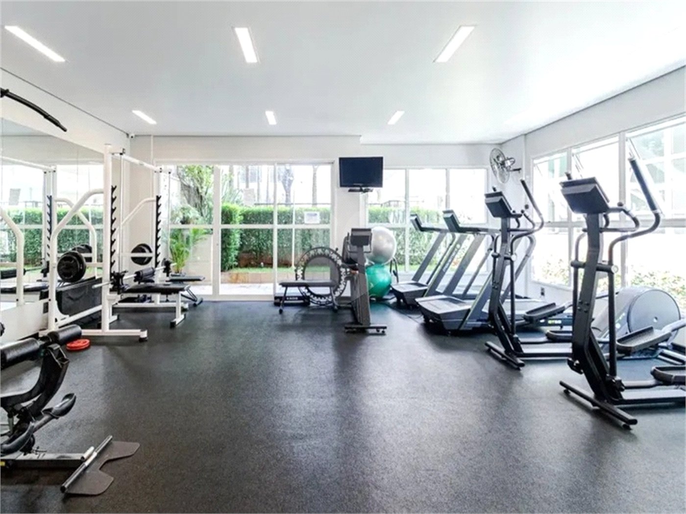 Apartamento à venda com 3 quartos, sendo 1 suíte, em Vila Buarque, São Paulo, SP