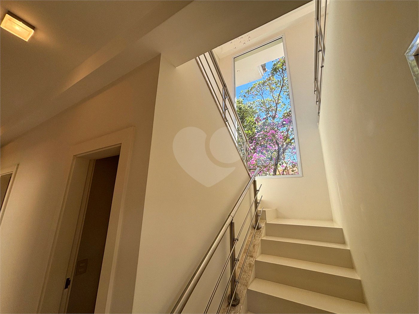 Casa á venda condomínio Damha I