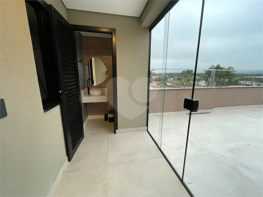 Casa à venda ou para alugar com 5 quartos, sendo 4 suítes,  em Morada da Praia, Bertioga, SP