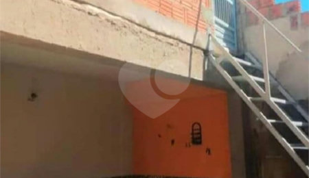 Casa à venda com 2 quartos, sendo 1 suíte, em Cidade Aracy, São Carlos, SP