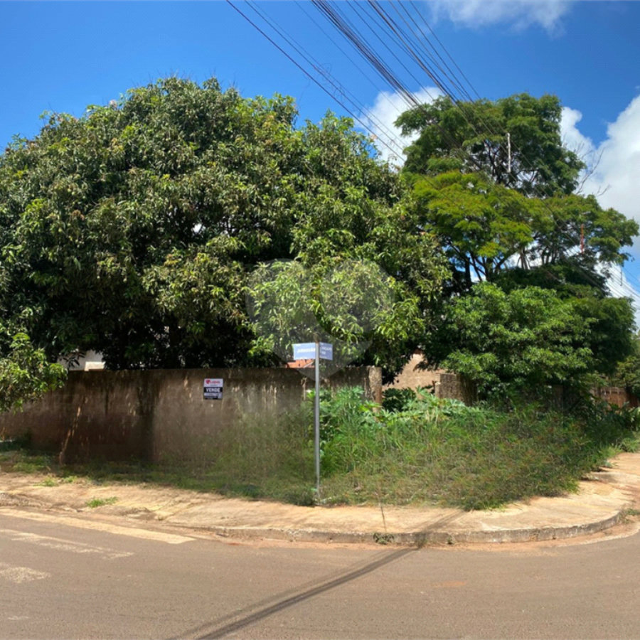 Terreno à Venda – Bairro Ipê II