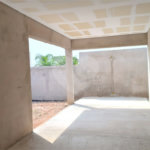 Casa térrea em fase de construção para venda no condomínio Quebec