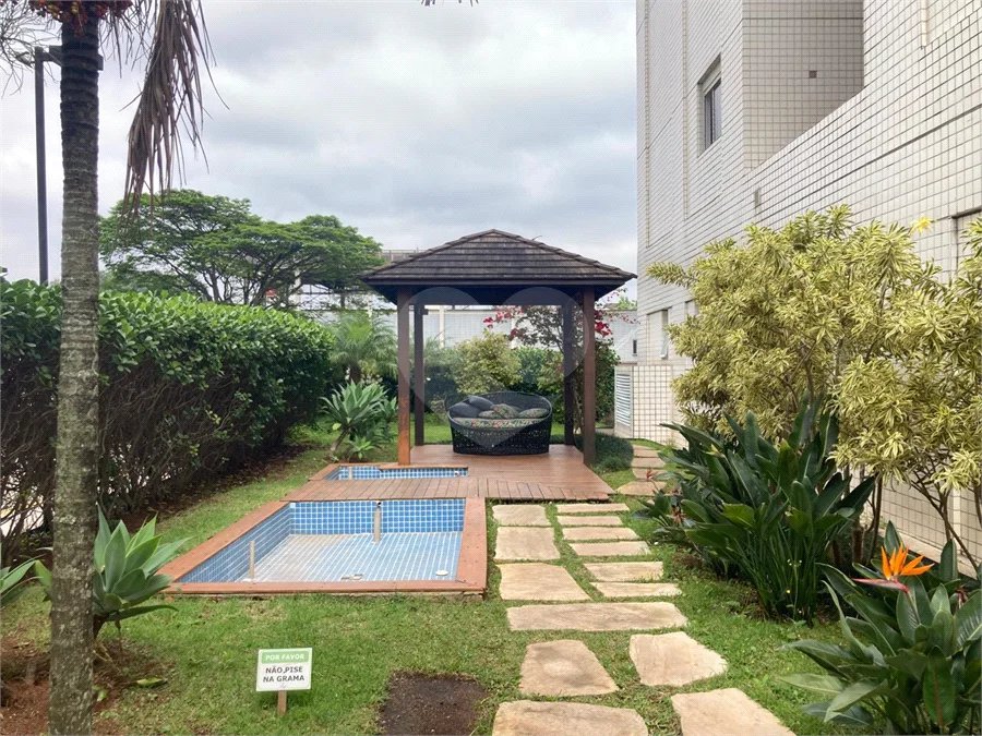 Apartamento para alugar com 4 quartos, sendo 2 suítes, em Jardim Marajoara, São Paulo, SP