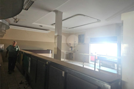 Salão Comercial 238m² Jardim São João Batista