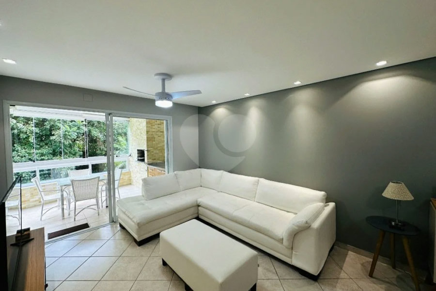 Apartamento à venda com 3 quartos, sendo 1 suíte,  em Riviera de São Lourenço, Bertioga, SP