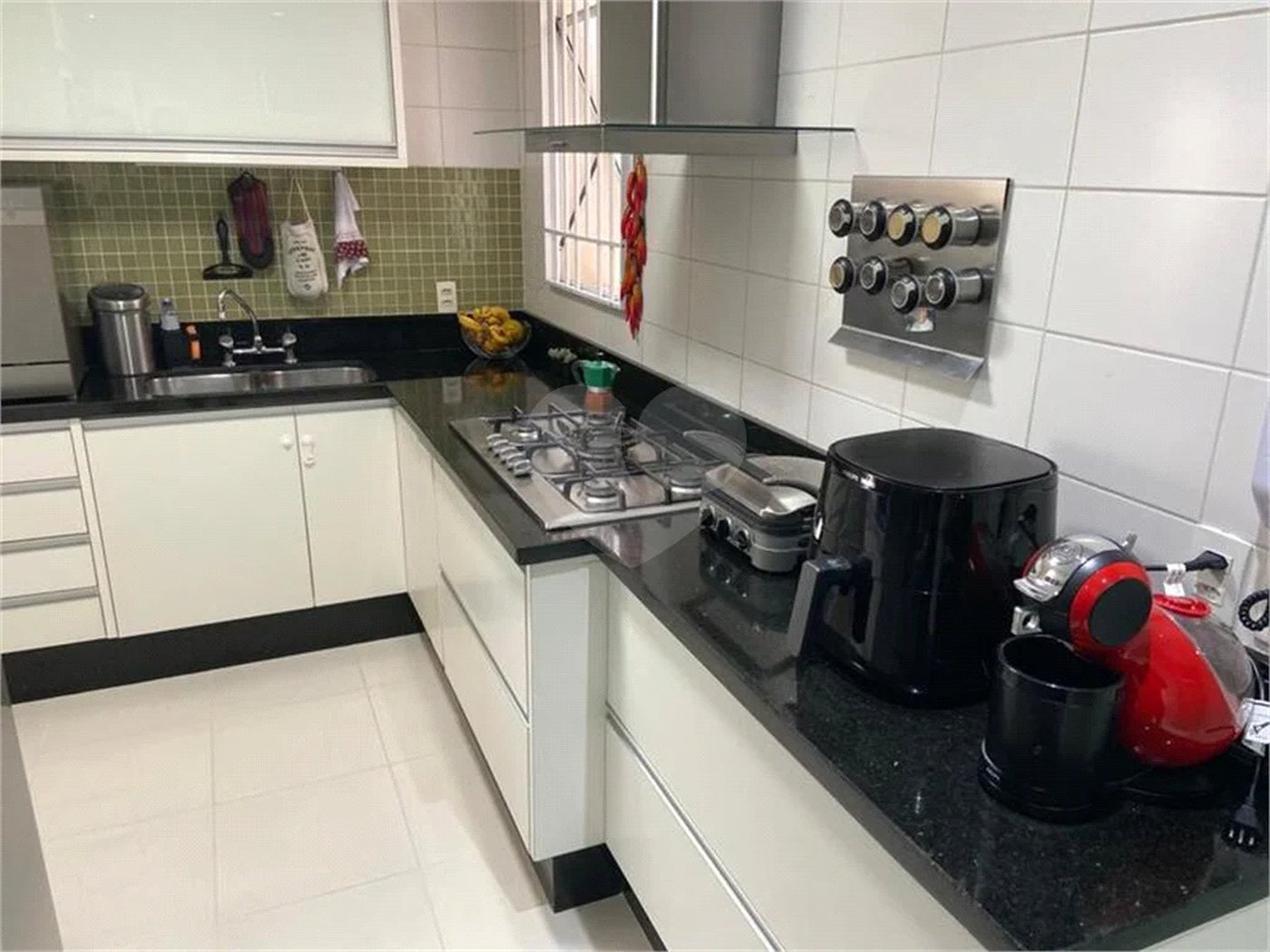 Apartamento à venda Mooca, 149m², andar alto, 3 suítes, 2 vagas, varanda gourmet, porteira fechada