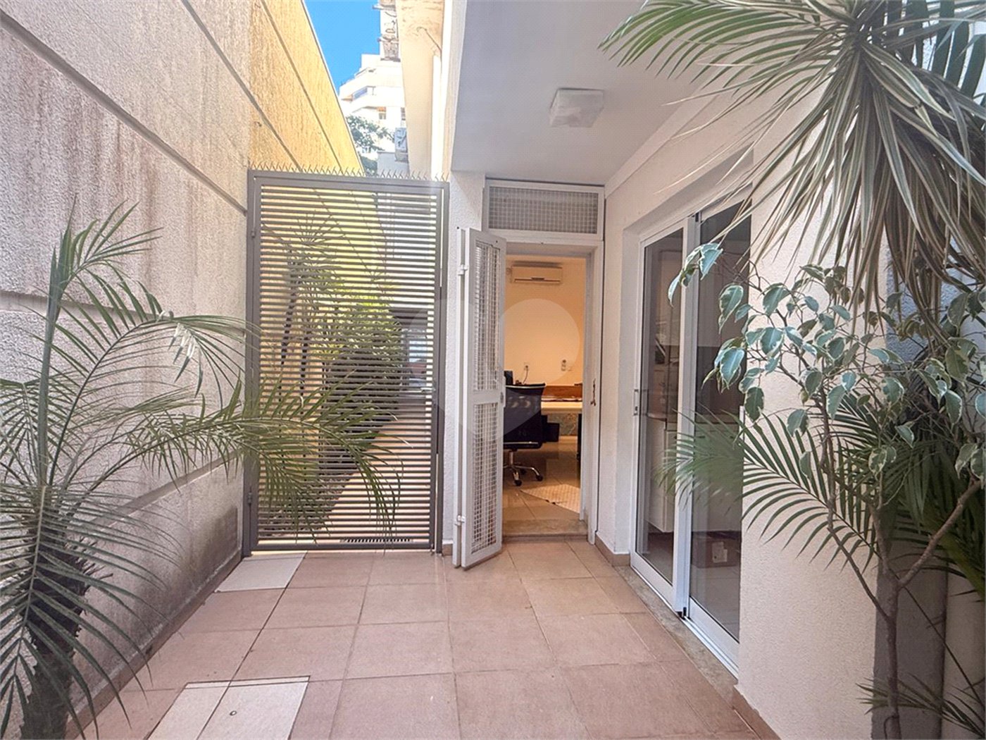 Casa comercial com 172m² , 1 vaga de garagem , à venda no bairro das Perdizes.