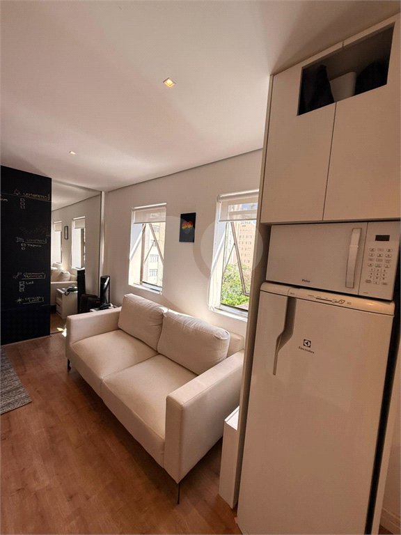 Apartamento à venda com 1 dormitório 29m 1 vaga na Consolação São Paulo