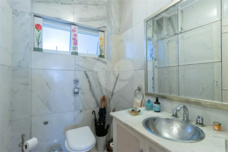 Apartamento em Higienópolis com 3 quartos, 3 suítes, 2 vagas, 277 m² de área útil