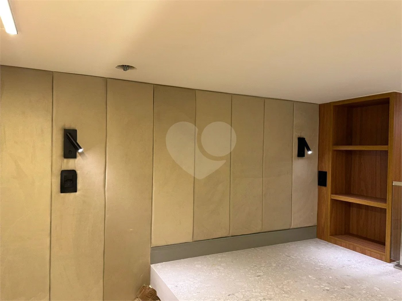 Locação - 1 dormitório com 34 m² – Brooklin, pertinho do metrô Pacote: R$ 5.000,00 | Totalmente mobiliado