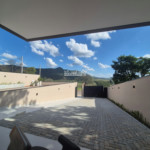 Casa térrea moderna com piscina privativa à venda no Jardim dos Pinheiros, em Atibaia