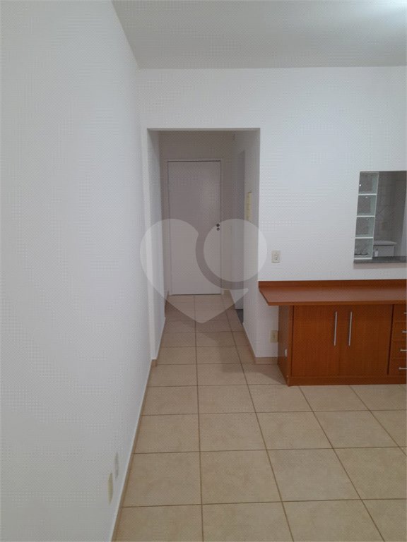 Apartamento para locação ou venda no Edifício Villagio di Napoli.