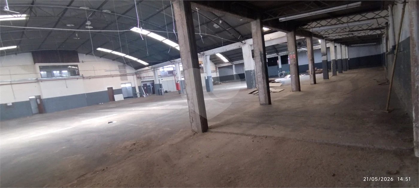 Excelente Galpão Industrial e Comercial em Jundiaí com AVCB e Zoneamento ZR3