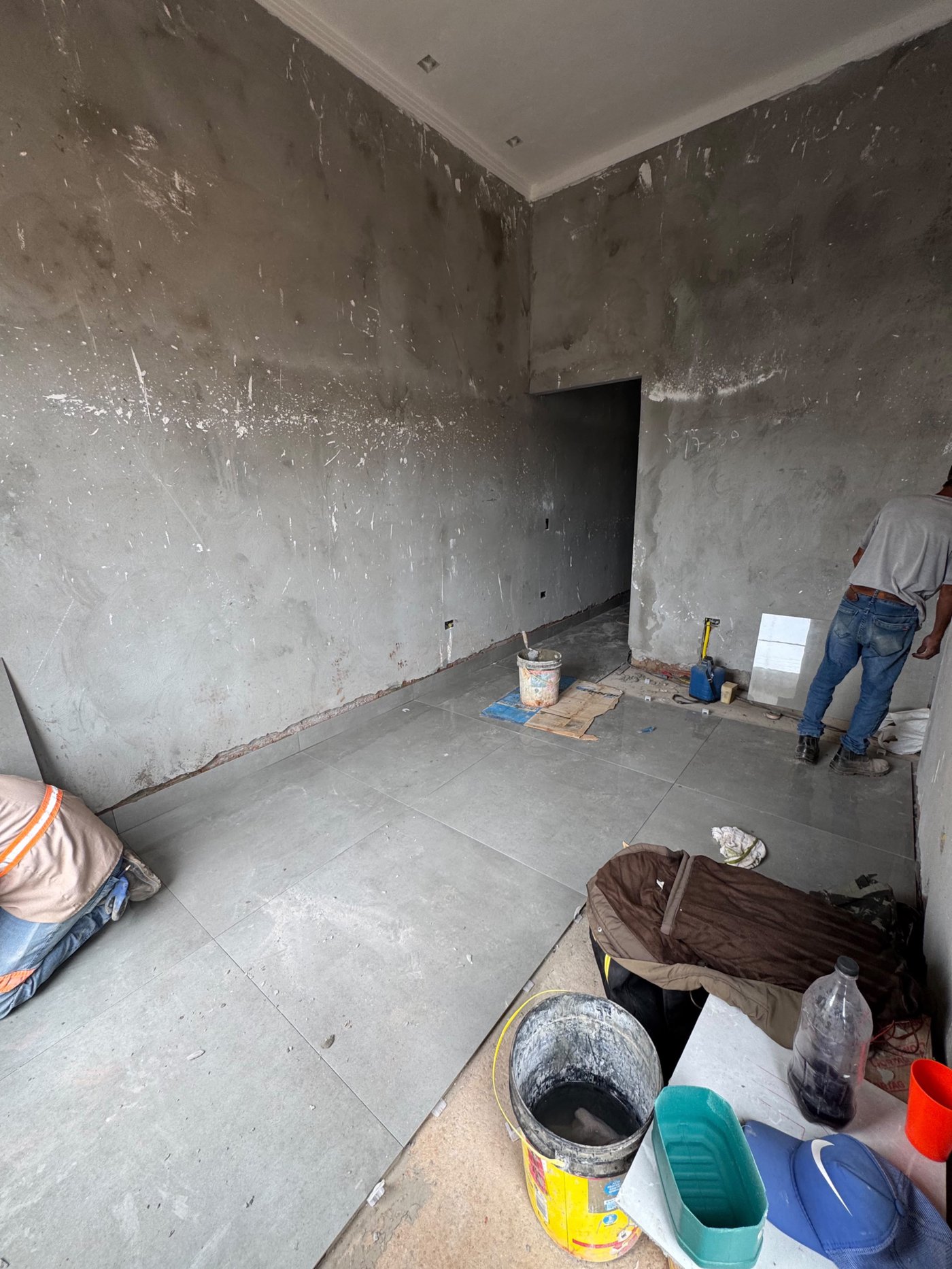 Casa à venda com 3 quartos, sendo 1 suíte,  em Jardim Alvorada, Três Lagoas, MS