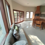 3 AMPLAS SUITES MAIS ECRITORIO MUITO VERDE E AMPLO QUINTAL