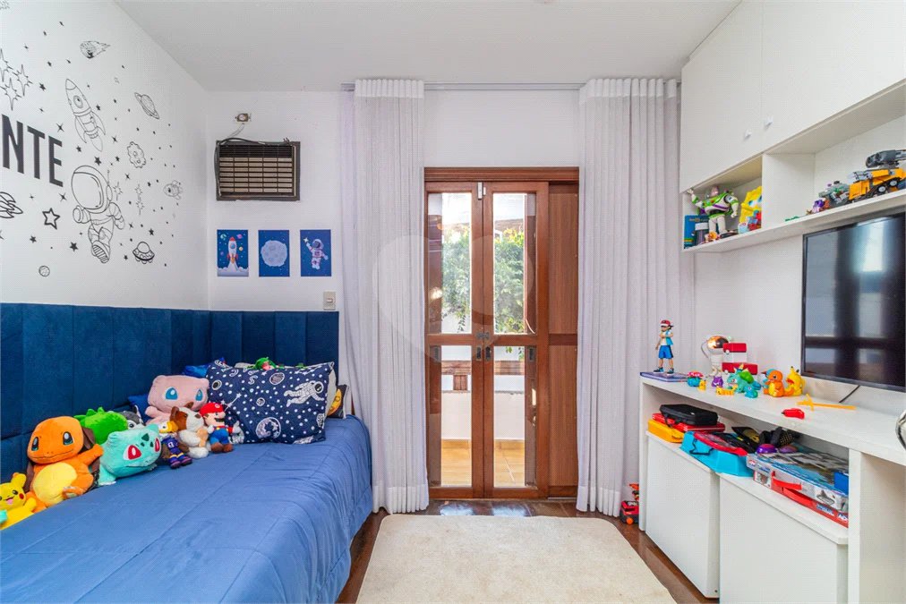 Sobrado à venda com 3 quartos, sendo 1 suíte, em Jardim Prudência, São Paulo, SP