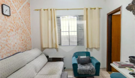 Sobrado à venda com 4 quartos, sendo 2 suítes,  em Jardim Líbano, São Paulo, SP