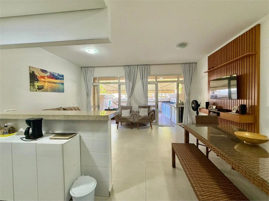 Apartamento Duplex bem localizado com 3 Quartos à venda, 120m² - Enseada, Guarujá - SP