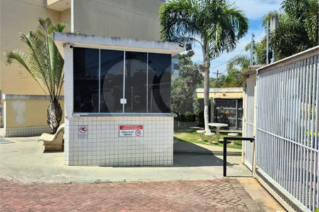 Casa em condomínio à venda em Valinhos no Residencial Santa Elisa com possibilidade de permuta por apartamento