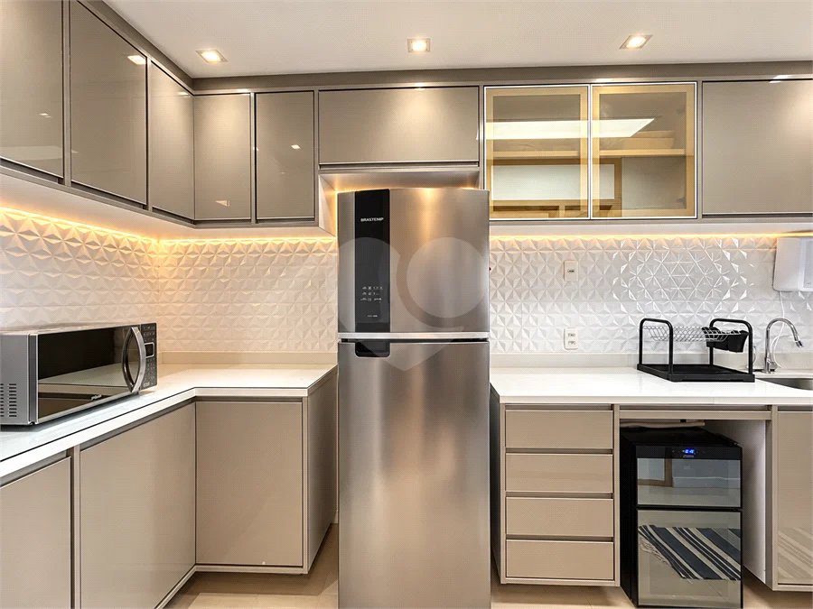 Apartamento moderno com 2 dormitórios, vista arborizada, na Vila Andrade, São Paulo - SP